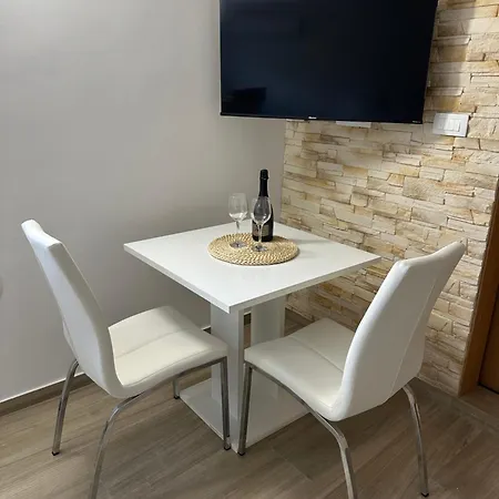 Apartma Tara Koper