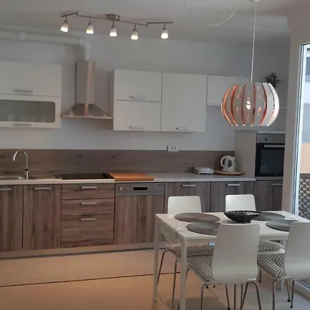 Apartment Apartma Tara *